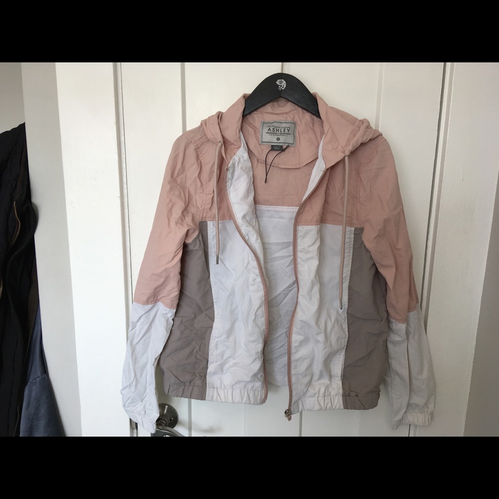 Baby pink, white and gray drawstring hooded windbreaker
